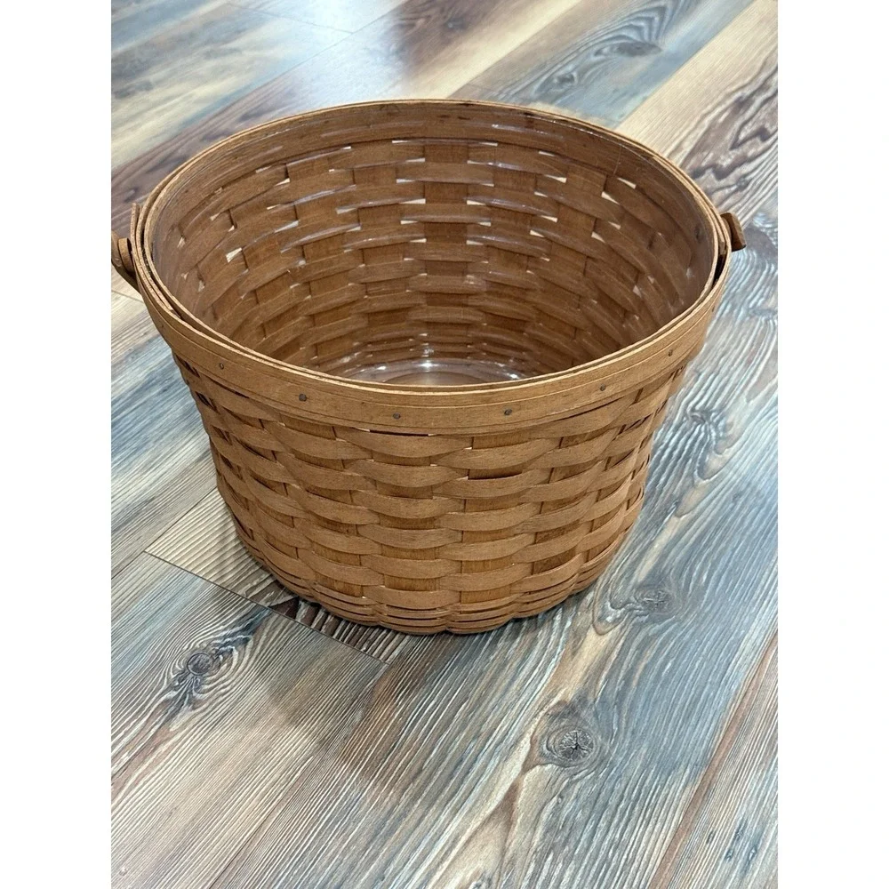 1989 Longaberger Basket with Handle &Protector  8 3/4 Tall 13 1/2 Wide